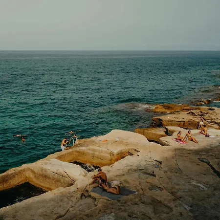 Prime 4br With Sea Views Lejlighed Sliema